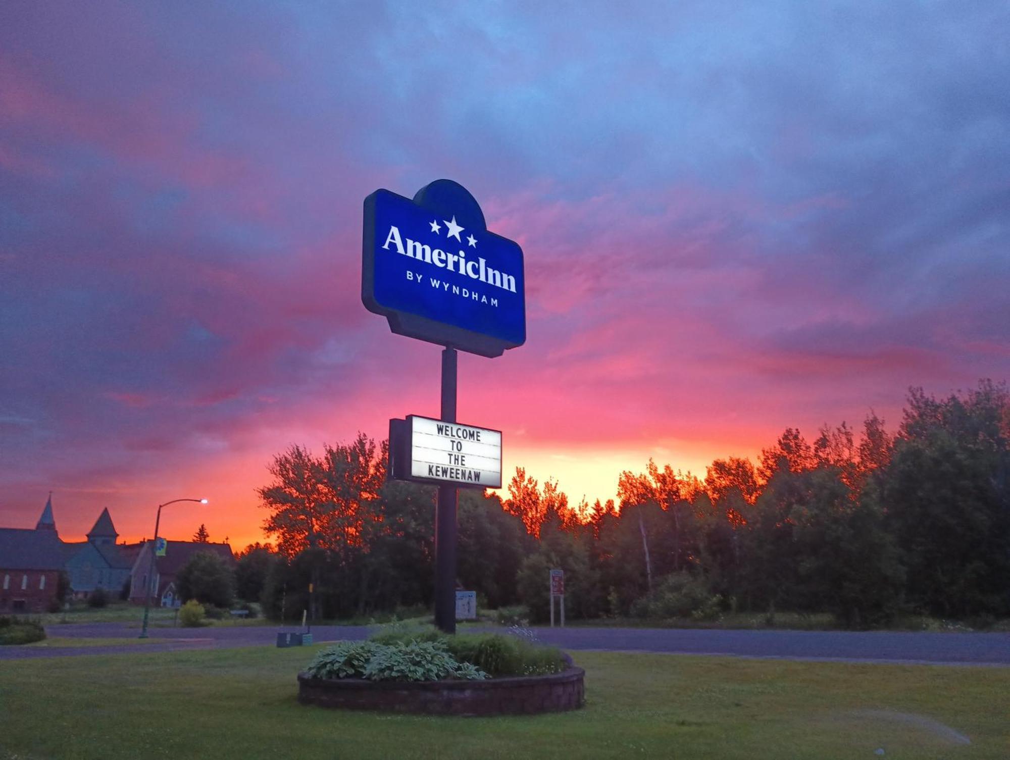 Americinn By Wyndham Calumet Eksteriør billede